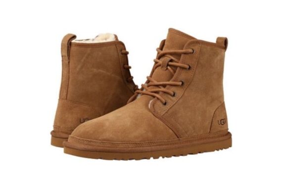 UGG Men's Harkley Leather Chukka Boot