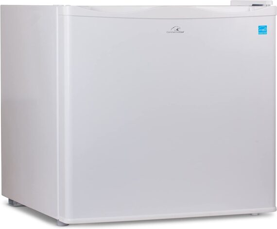 Freezer with Adjustable Thermostat